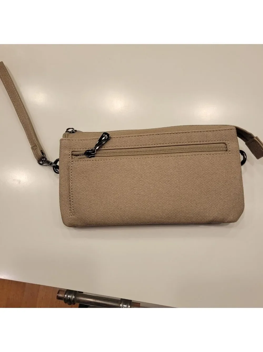 LUG- EUC- Blitz Matte Luxe VL Wallet - Picture 3 of 8